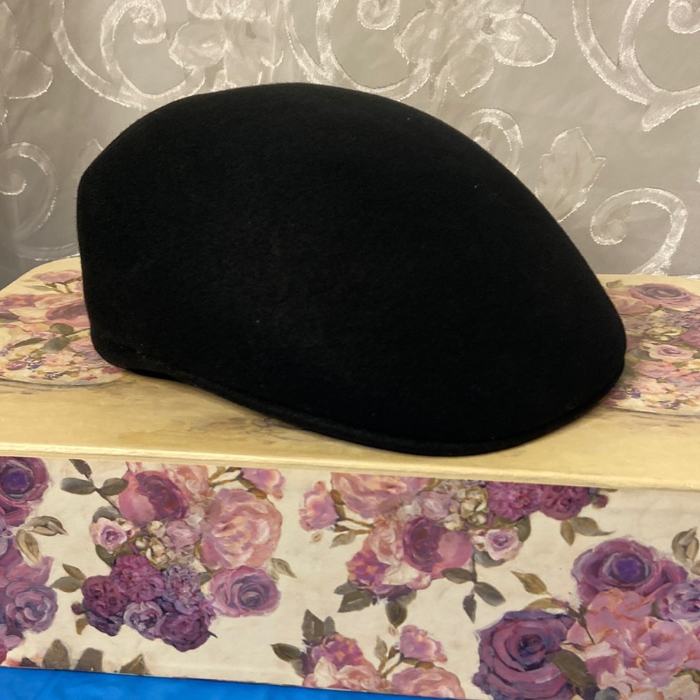 Scala Classic Ascot in black. Size XL